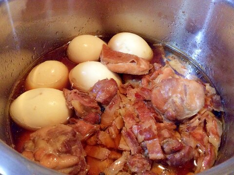 ベーコン入りチキンアドボ